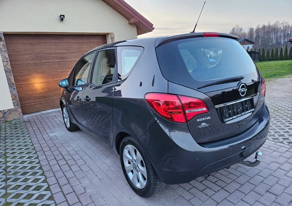Opel Meriva cena 26800 przebieg: 120000, rok produkcji 2013 z Brzozów małe 352